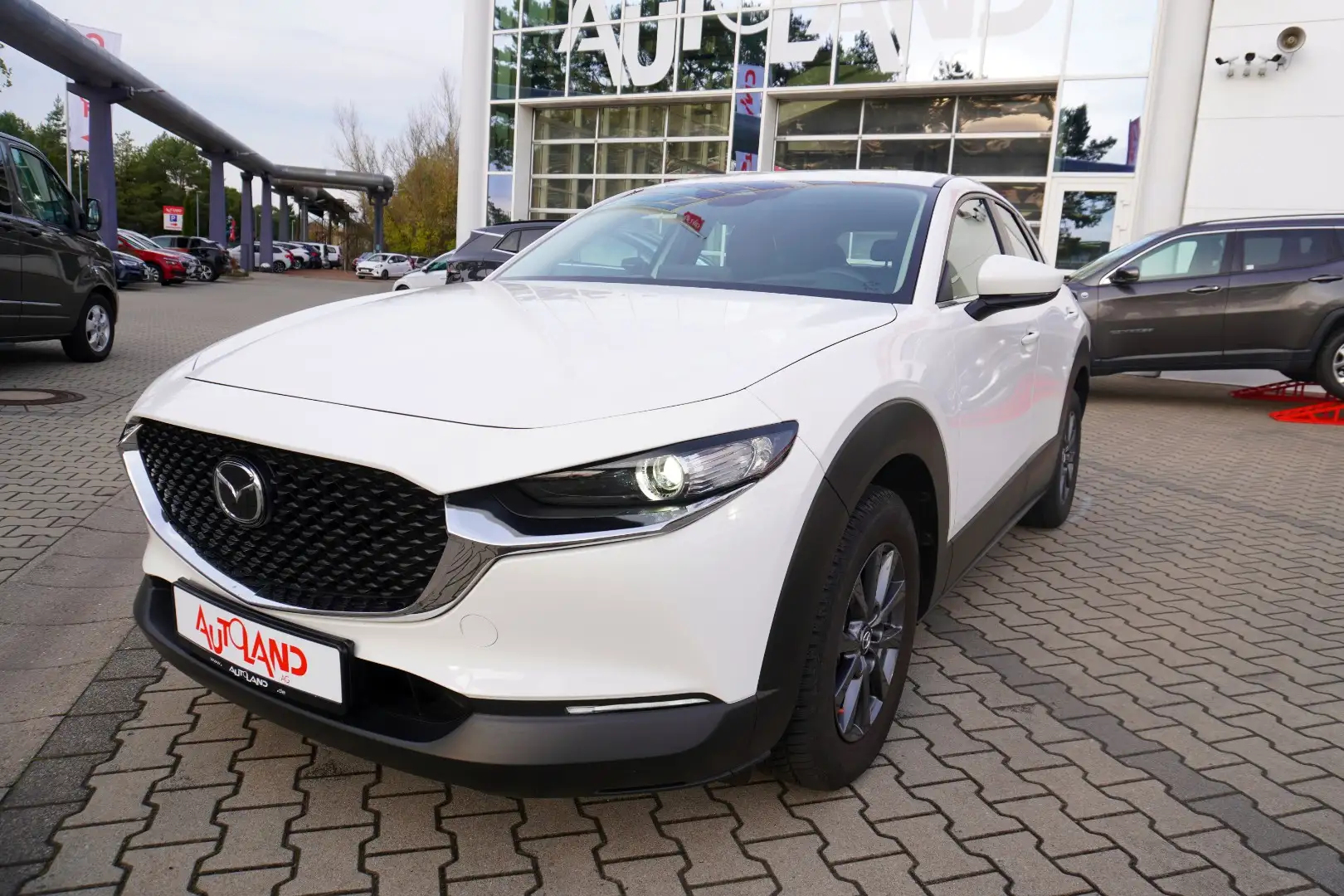 Mazda CX-30 2.0 M-Hybrid Prime-Line 2WD Weiß - 2