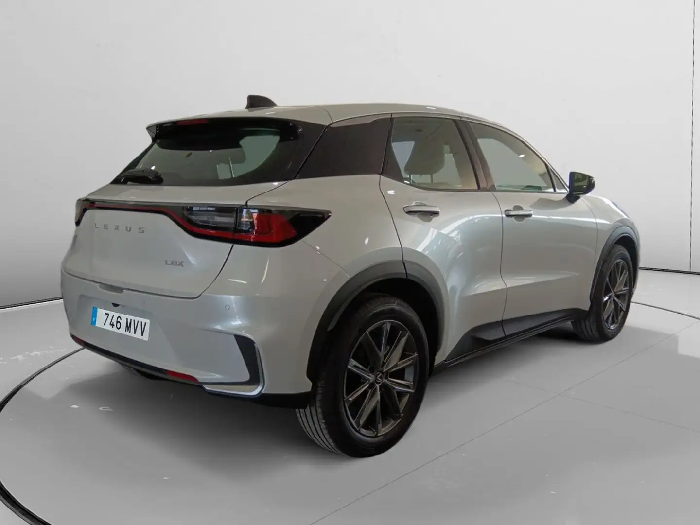 Lexus LBX 1.5 Elegant Blanco - 2