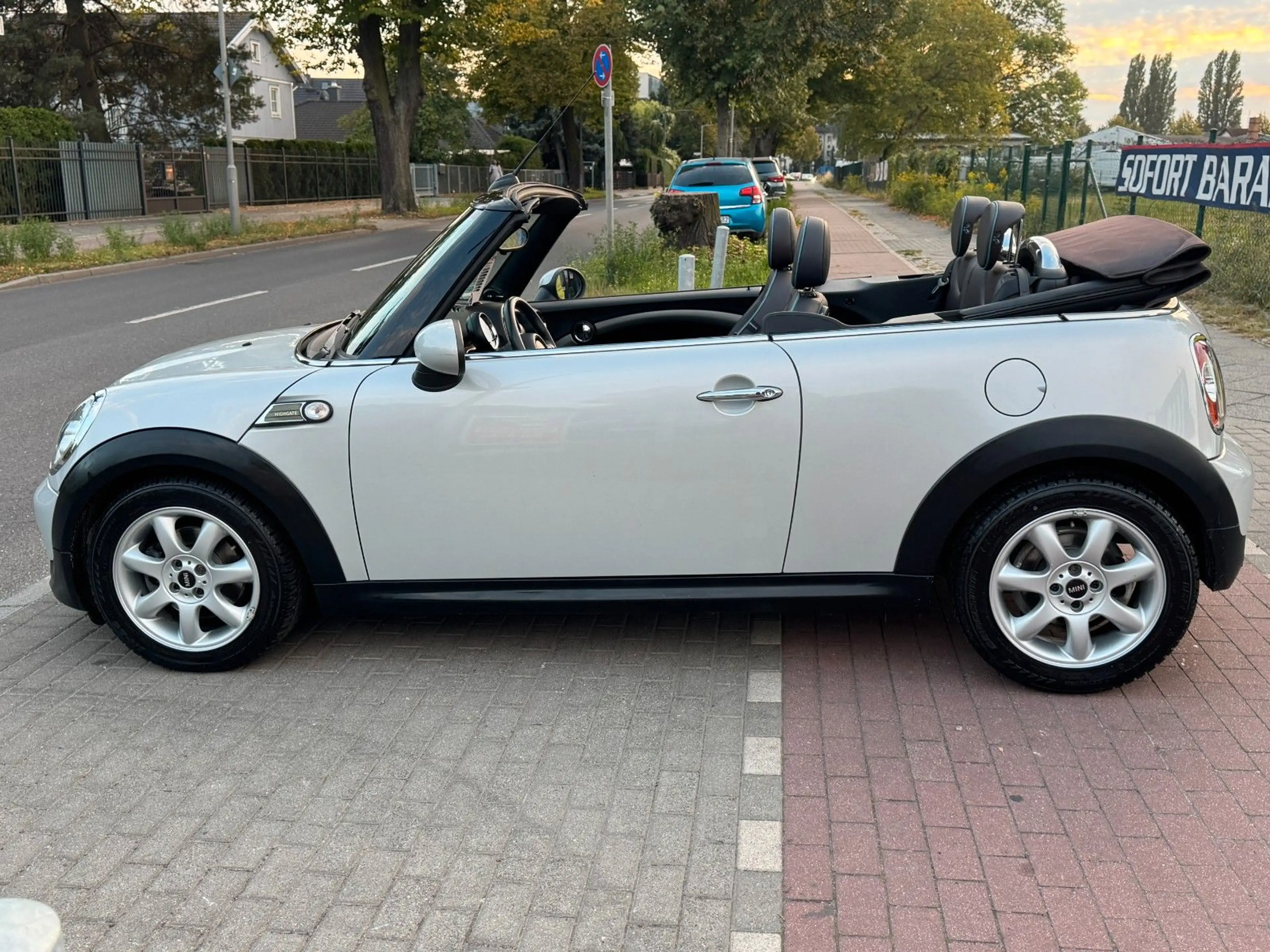 MINI Cooper SD Cabrio *Highgate*Aut*Nav*Xen*Leder*H/K — photo 8