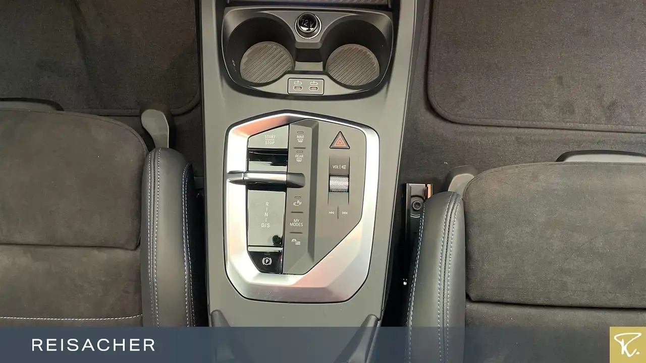 BMW 120 Sportpaket Fahrassistenzsysteme Tempomat 11