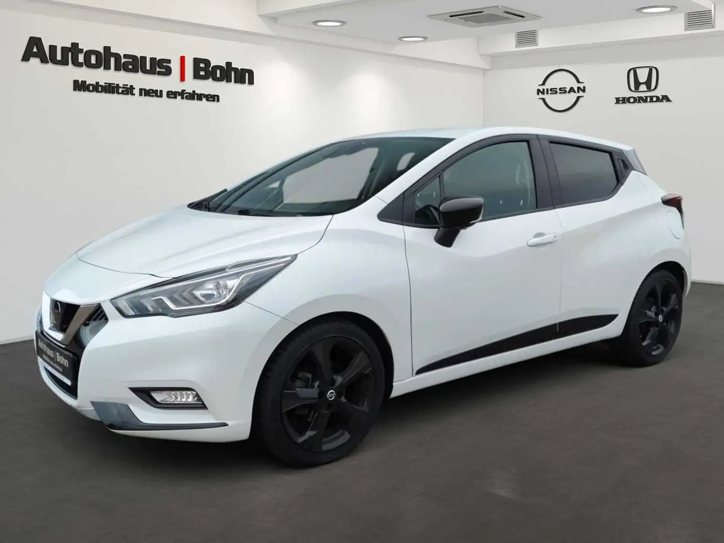 Nissan Micra 0.9 IG-T Tekna Weiß - 1