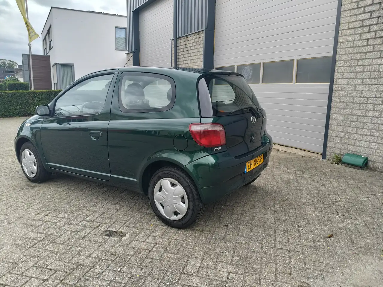 Toyota Yaris 1.0-16V VVT-i Sol Airco nieuwe apk/banden, foto 3