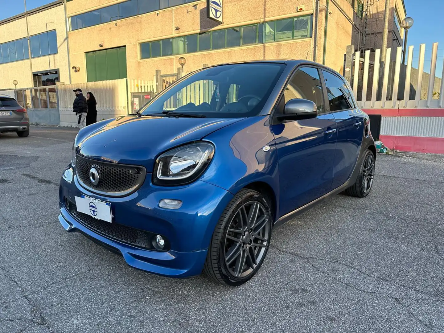 smart forFour 0.9 Turbo 90cv twinamic Brabus Style Blu/Azzurro - 1