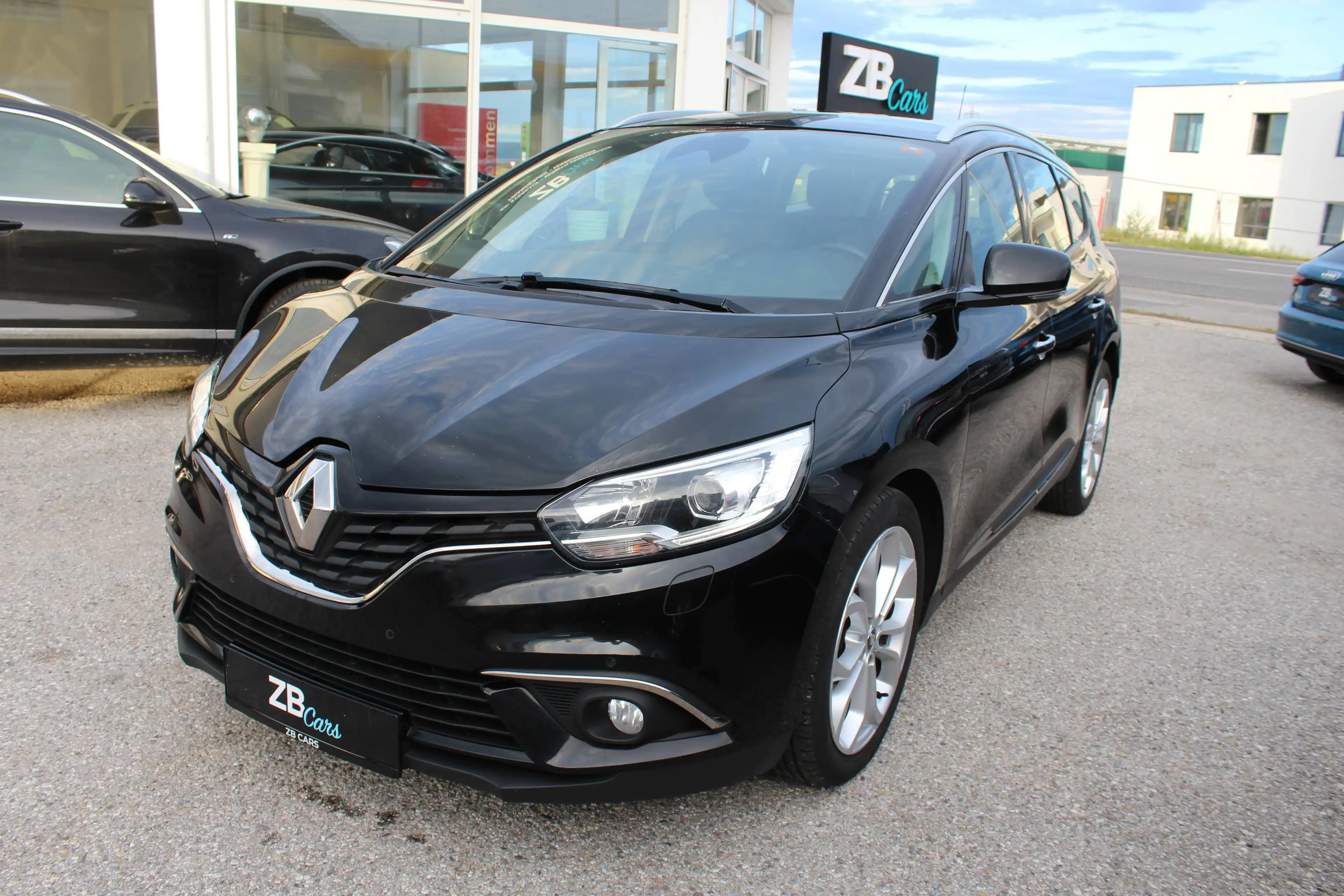 Renault Scenic Grand Experience — photo 3