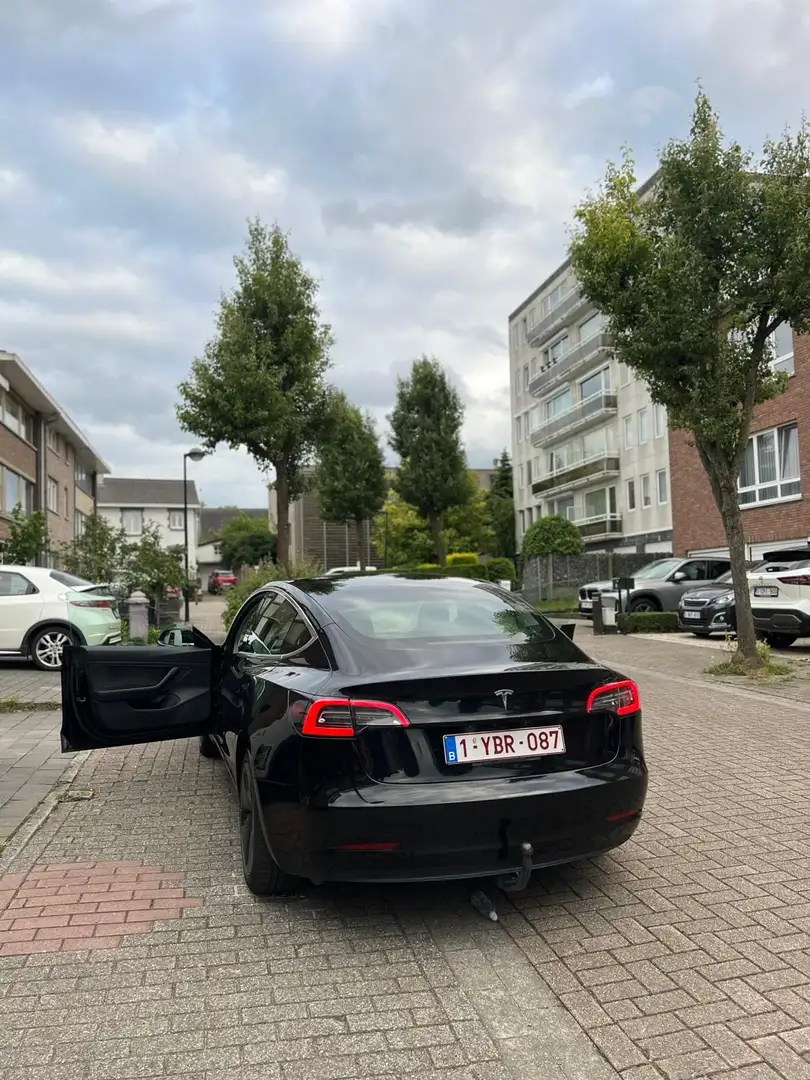 Tesla Model 3 Standard Reichweite Plus Hinterradantrieb - 2
