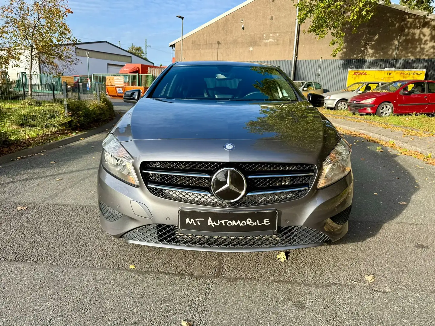 Mercedes-Benz A 180 A 180 BlueEfficiency*AllwetterReifen*Erst 46TKM!! Grau - 2