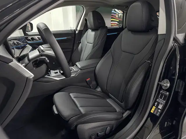 BMW i4 view 10