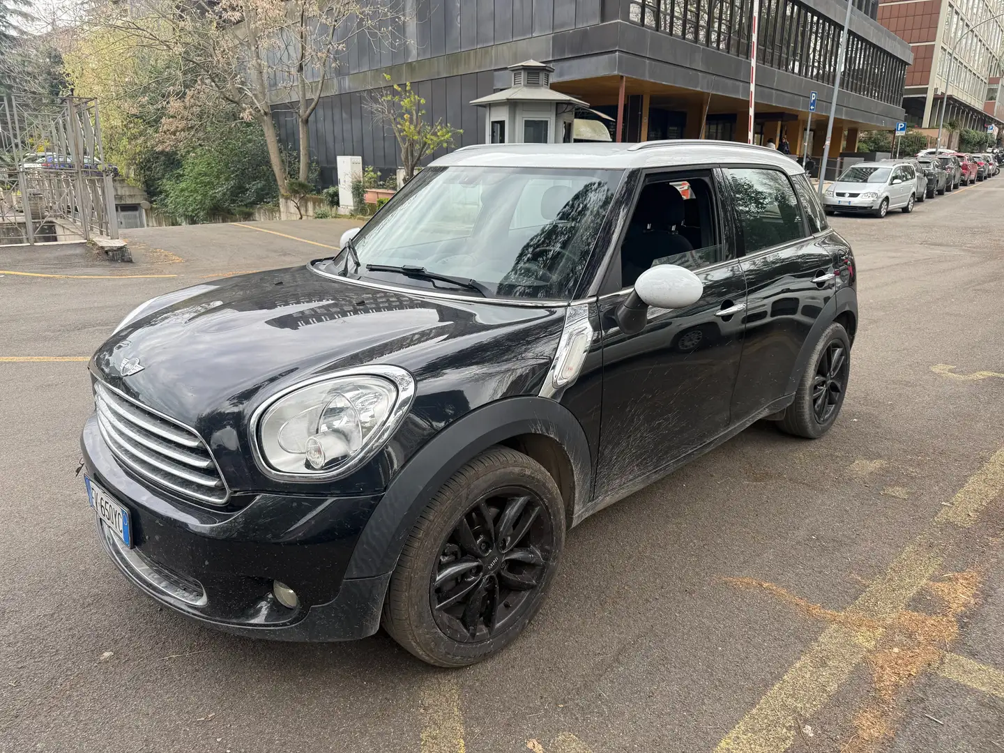 MINI Cooper D Countryman Mini Countryman 1.6 Cooper D all4 Czarny - 2