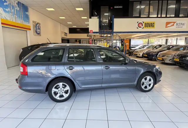 Skoda Octavia view 13