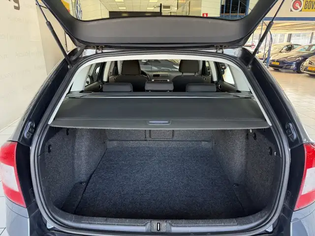 Skoda Octavia view 26