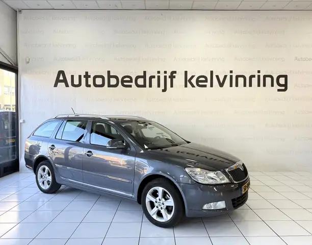 Skoda Octavia view 6