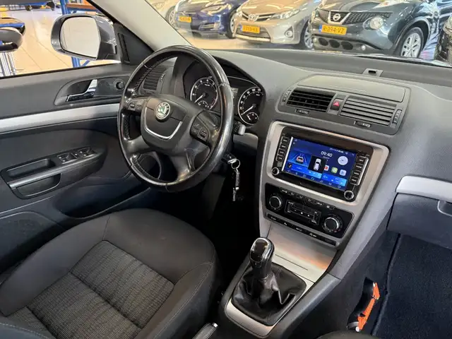 Skoda Octavia view 15