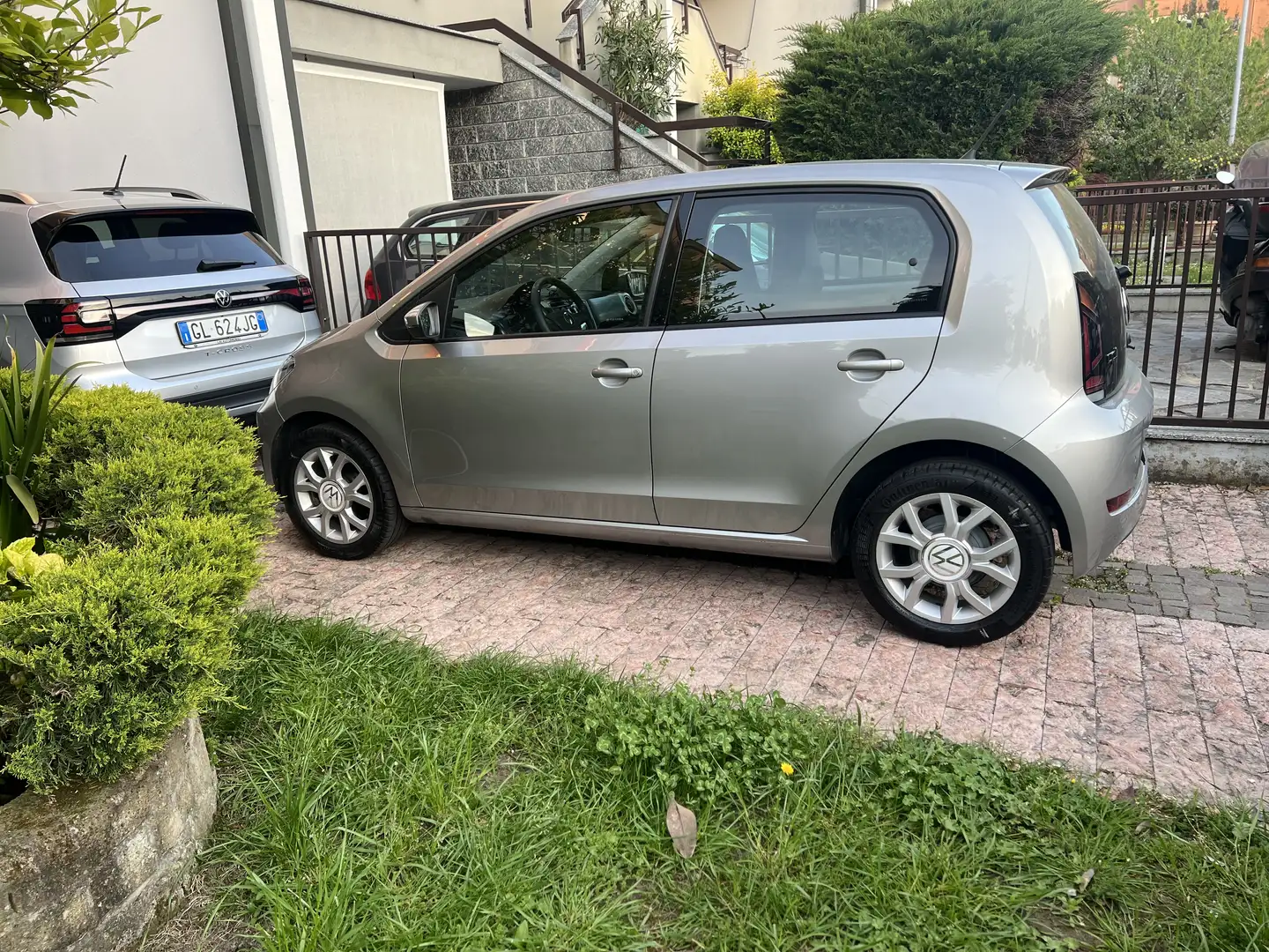 Volkswagen up! 5p 1.0 evo Color 65cv - 1