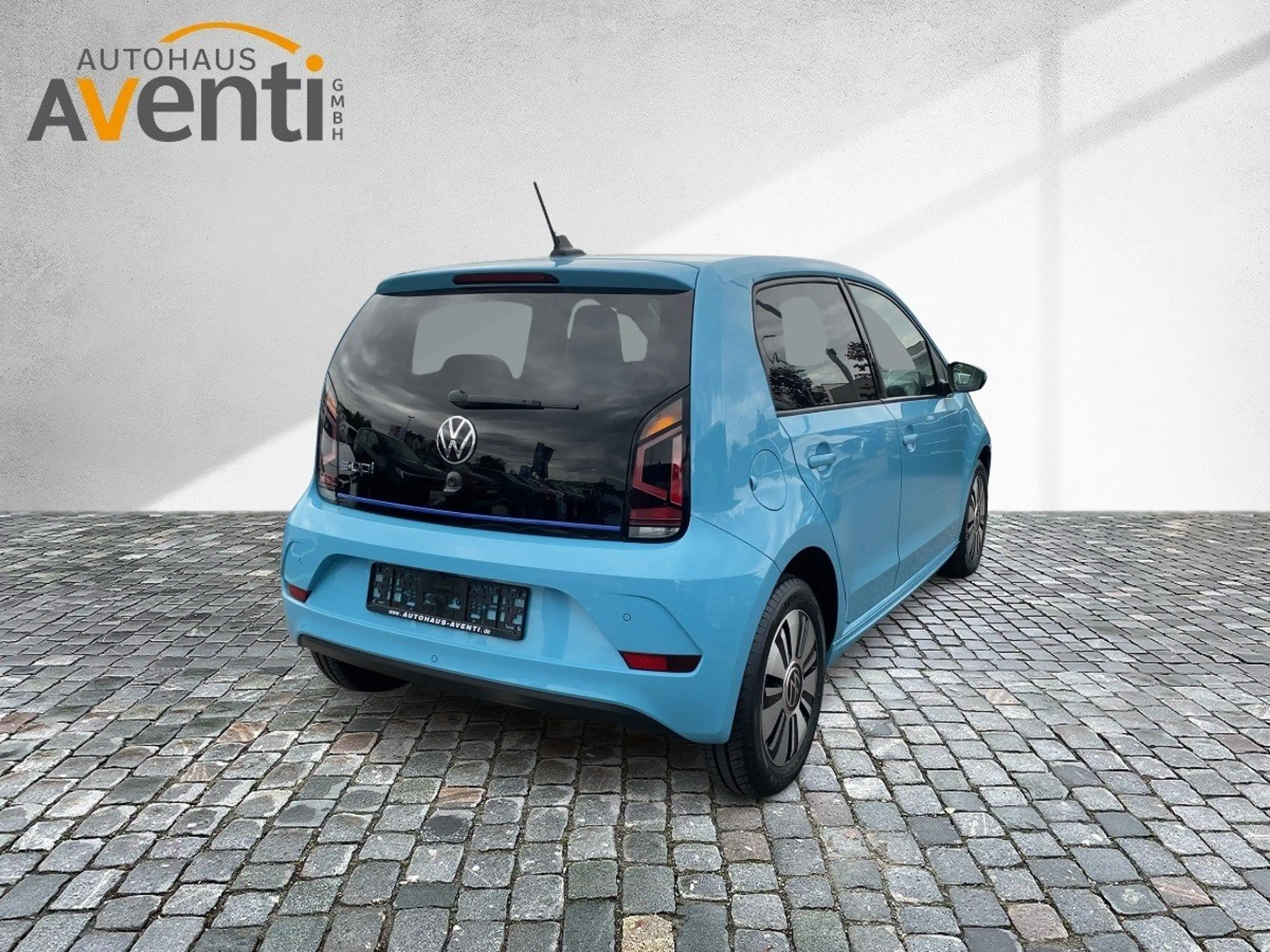 Volkswagen e-up! Edition *DSG*Kamera*Bluetooth*Tempomat*PDC* — photo 3