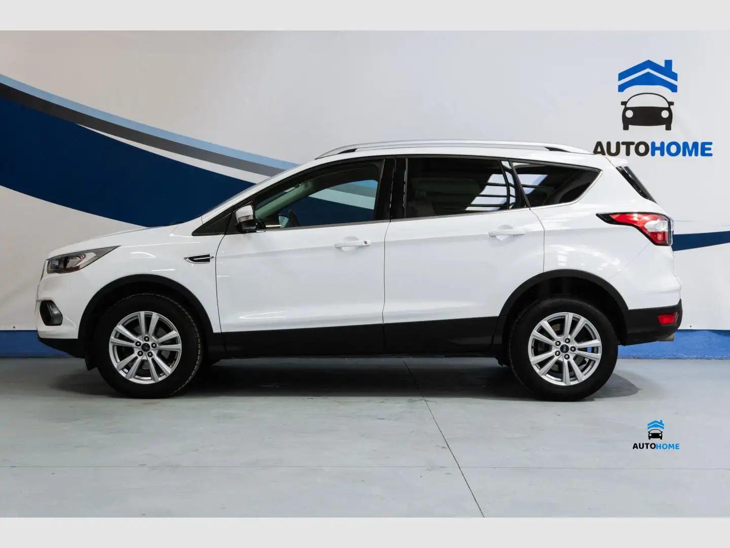 Ford Kuga 1.5 EcoB. Auto S&S Trend+ 4x2 120 Blanco - 2