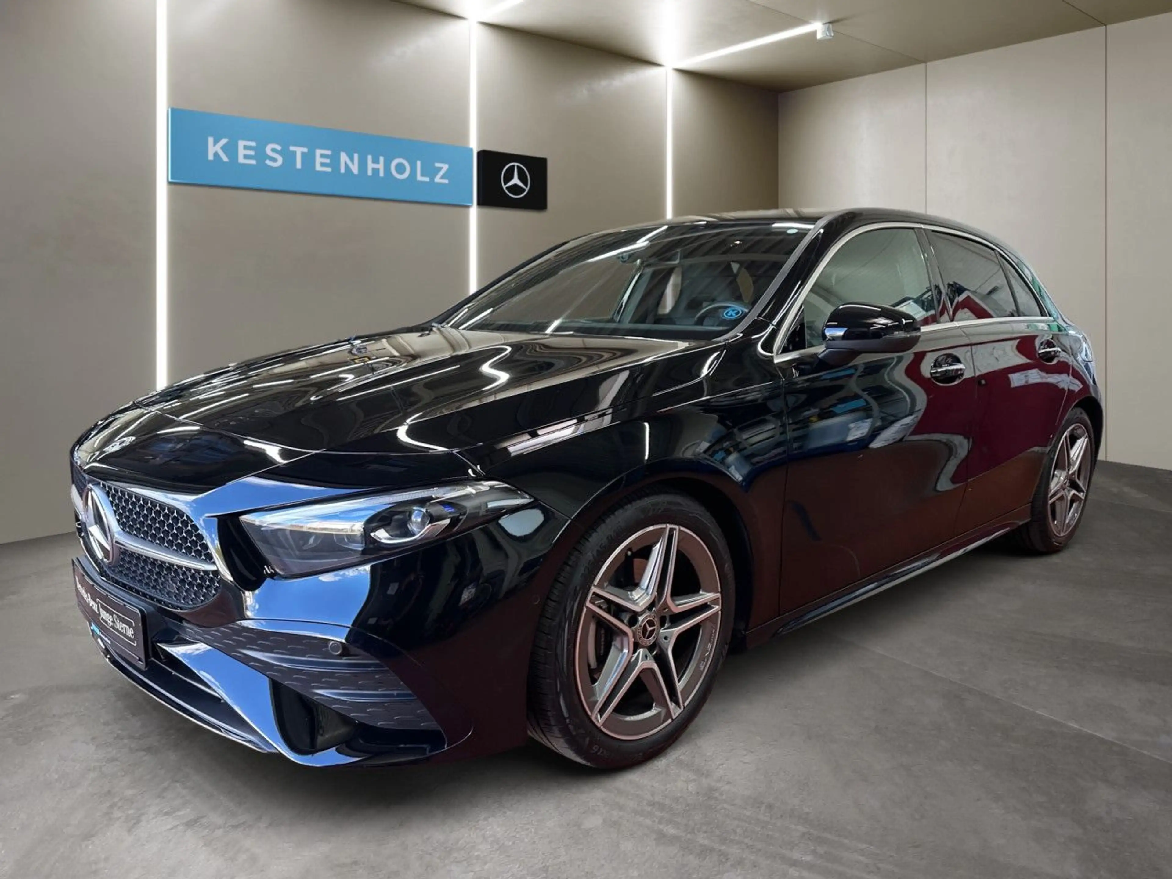 Mercedes-Benz A 200 AMG Multibeam Keyl-GO Kamera Spurhalt-Ass — photo 2