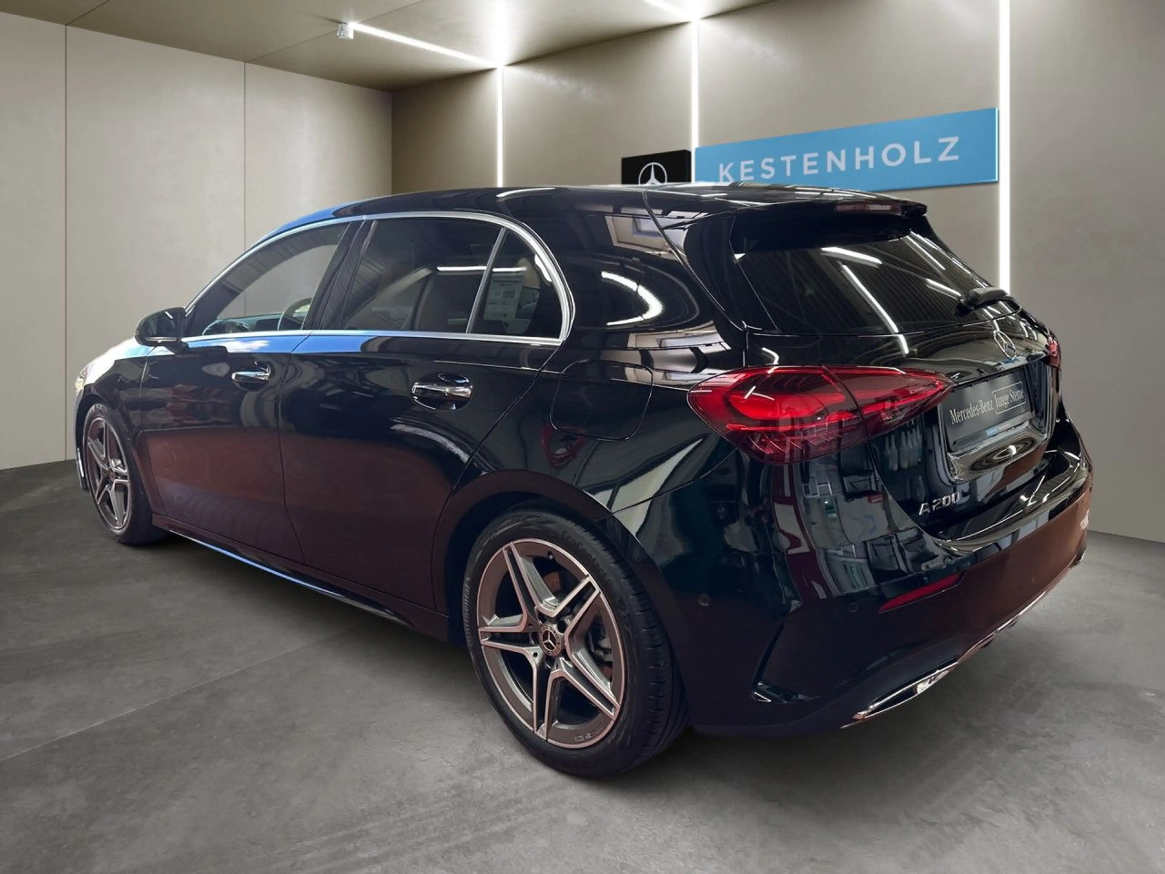 Mercedes-Benz A 200 AMG Multibeam Keyl-GO Kamera Spurhalt-Ass — photo 5