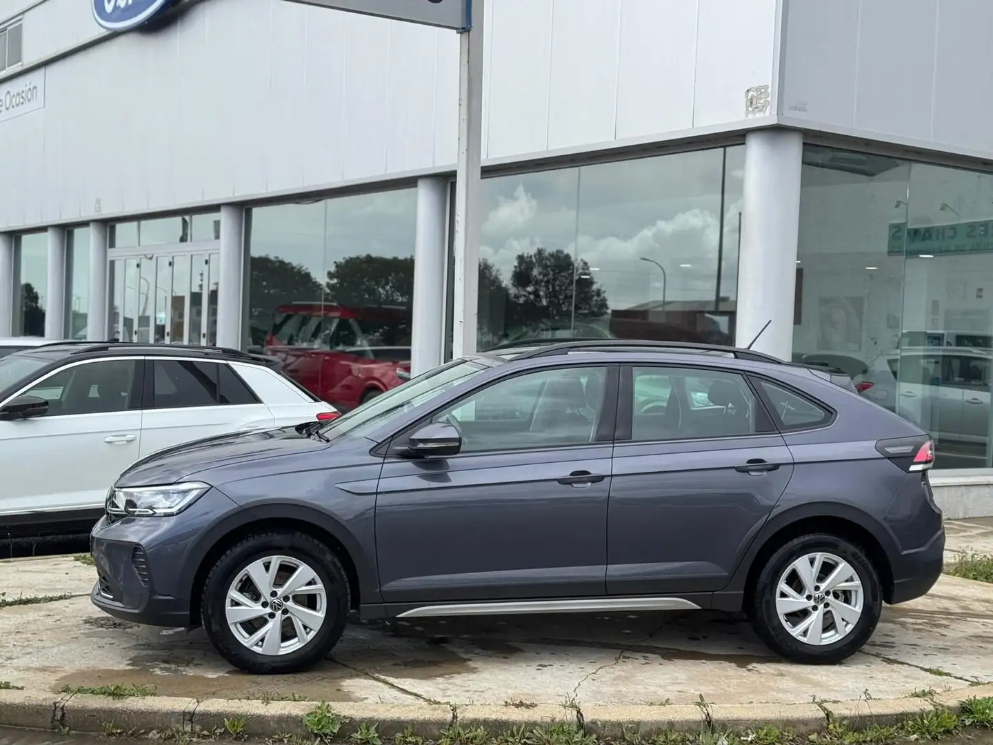 Volkswagen Taigo 1.0 TSI Life DSG 81kW Gris - 2