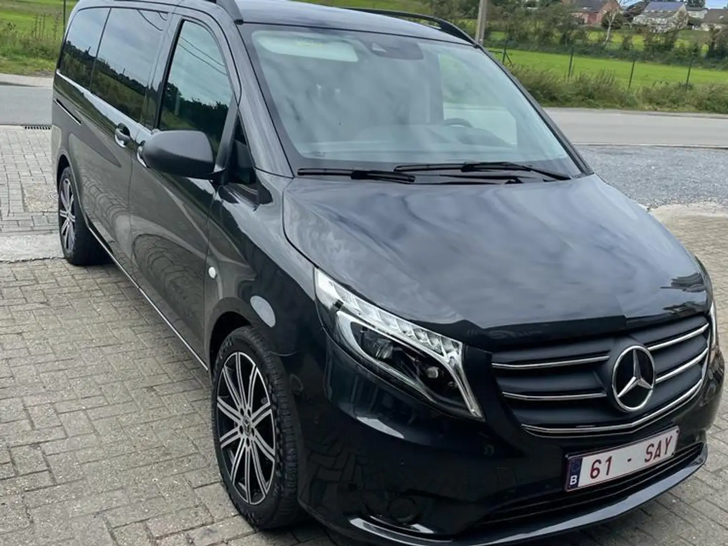 Mercedes-Benz Vito TOURER 124 CDI Automatique Gris - 1