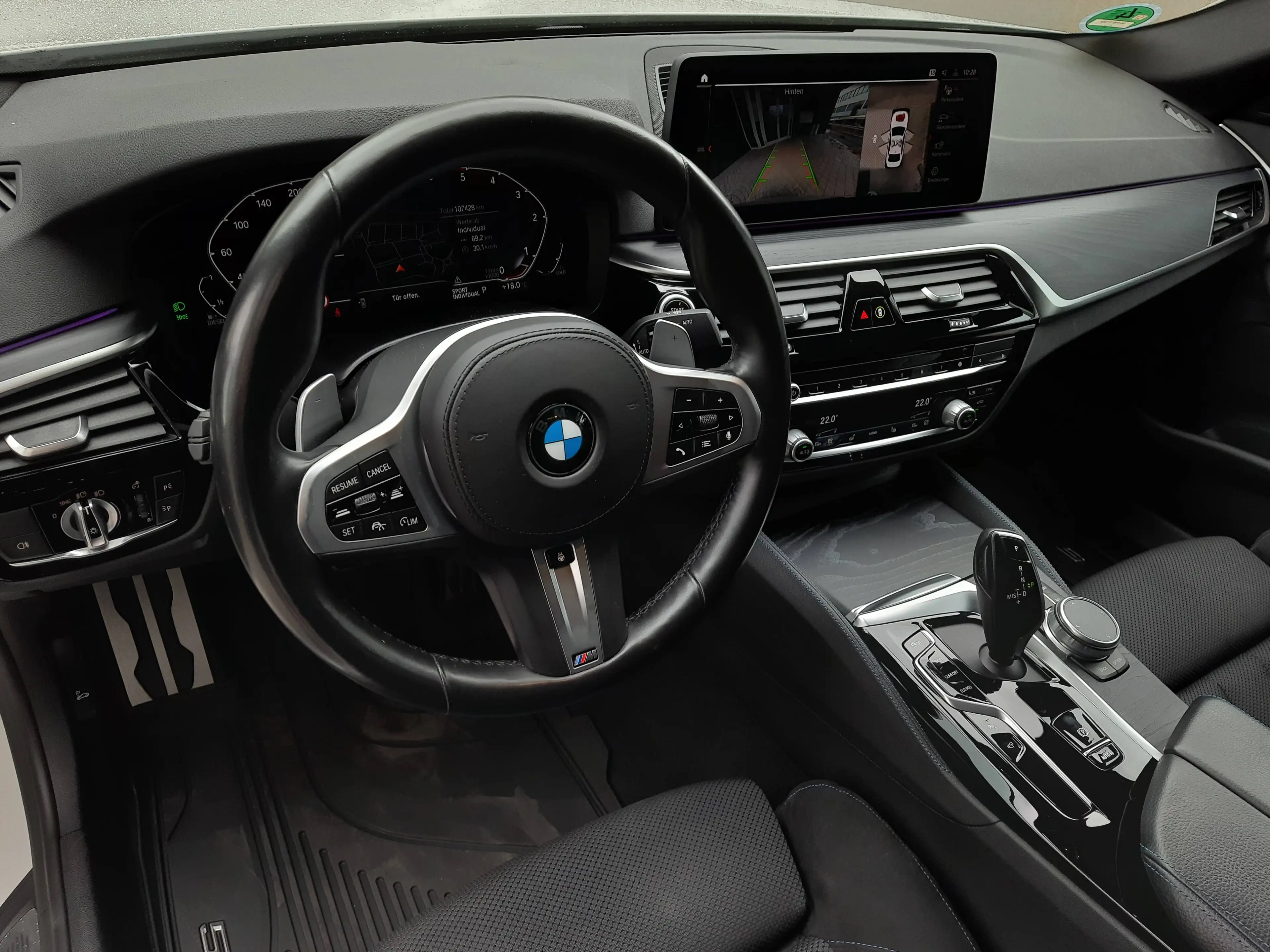 BMW 540 540d xD Limo/3xM-Sport/LED/360°/LiveC/AhK/StdH — photo 11
