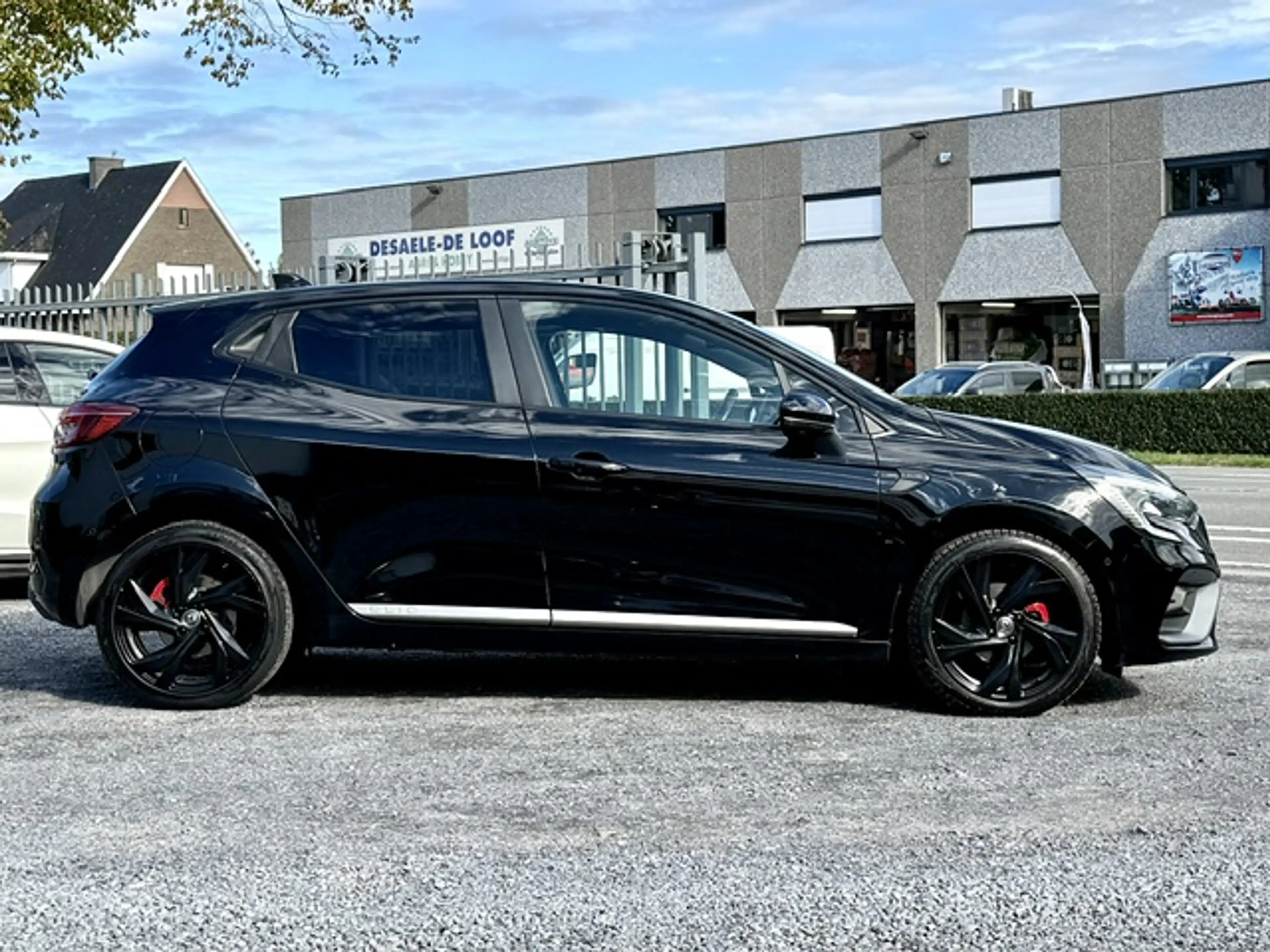 Renault Clio 1.0Tce RS-LINE / BOSE / 360° Camera / LED / DAB+ — photo 2