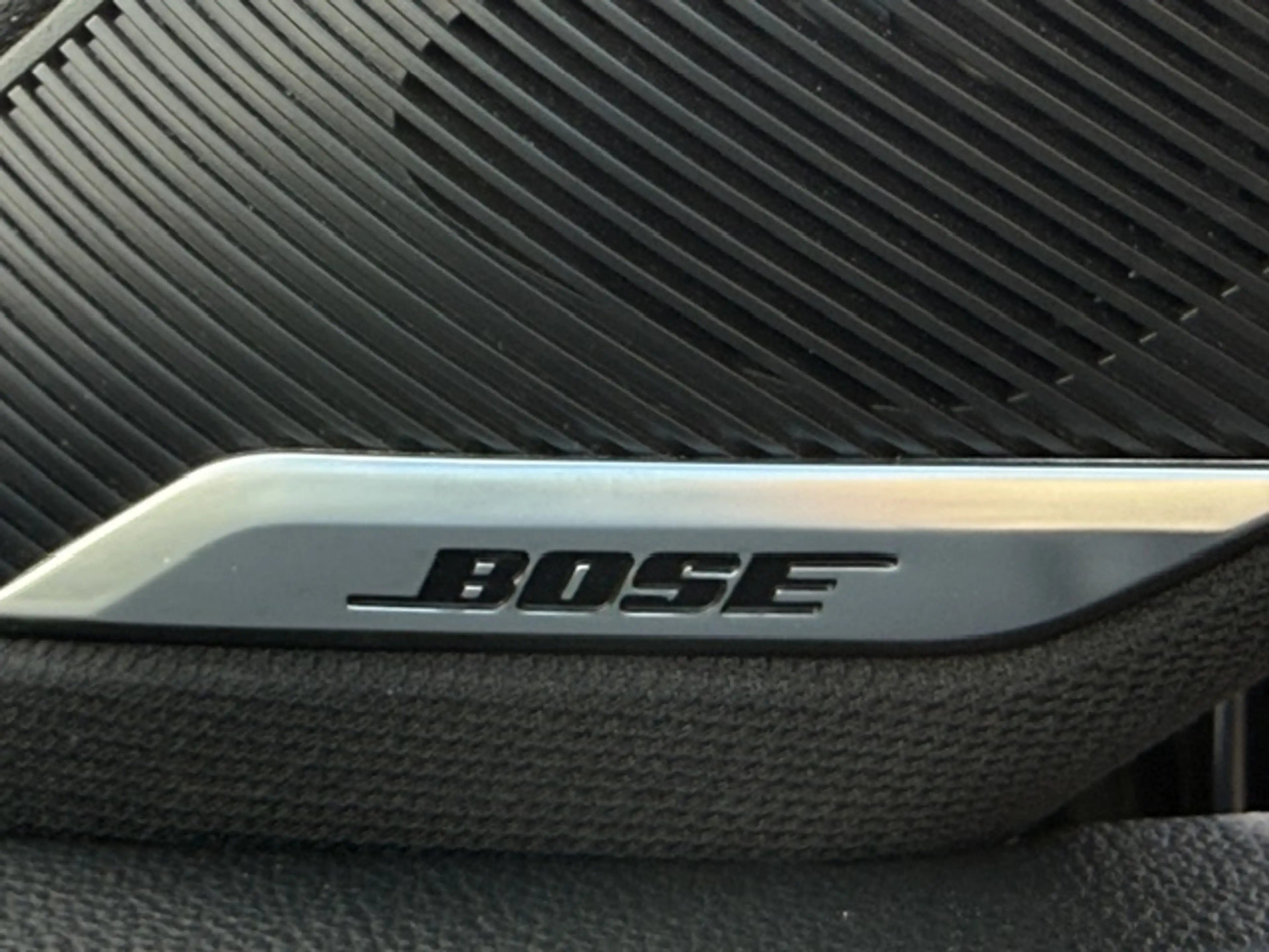 Renault Clio 1.0Tce RS-LINE / BOSE / 360° Camera / LED / DAB+ — photo 6