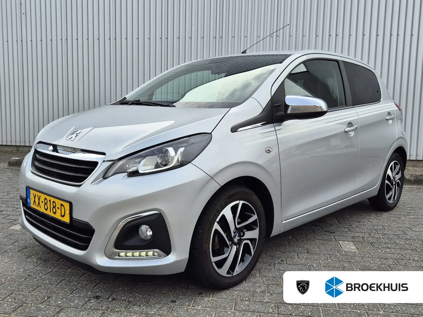 Peugeot 108 1.0 70PK e-VTi | Collection | Achteruitrijcamera | Grijs - 1