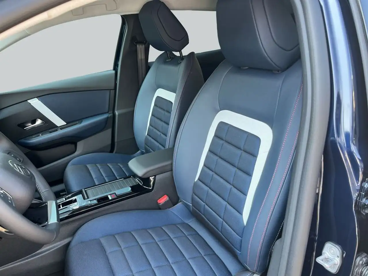 Citroen C4 2026 — фото 10