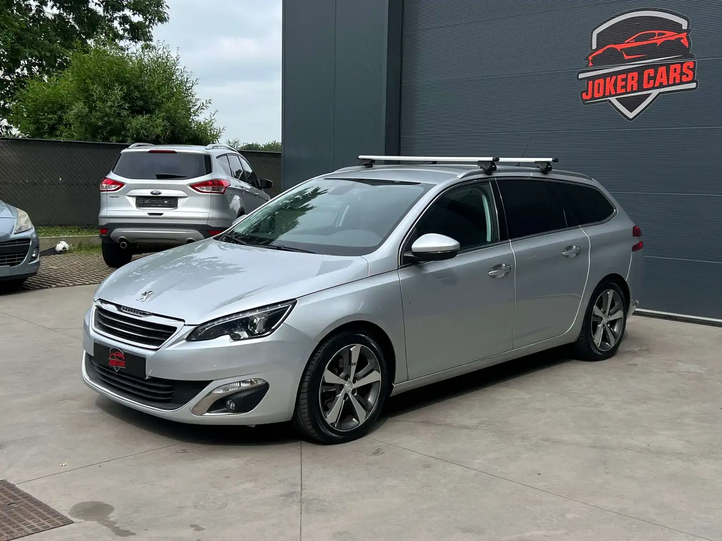 Peugeot 308 1.6HDi AUTOMAAT Allure Xenon EURO 6 Gris - 2