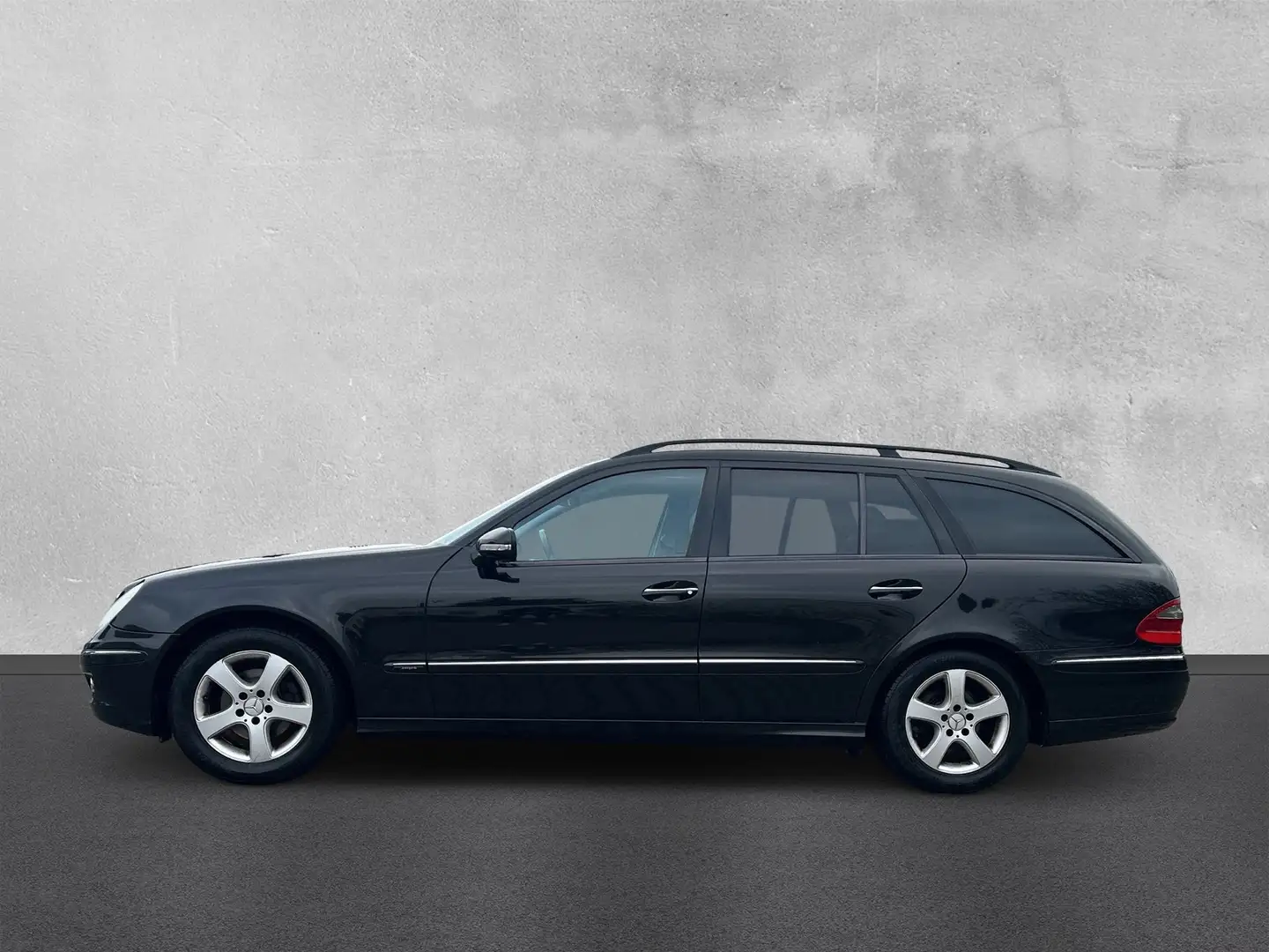 Mercedes-Benz E 280 E 280 T CDI Avantgarde Autom. S-hz Noir - 2