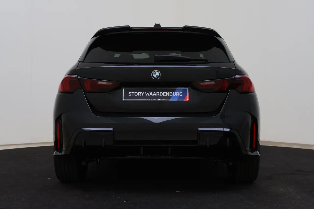 BMW 1 Series 2026