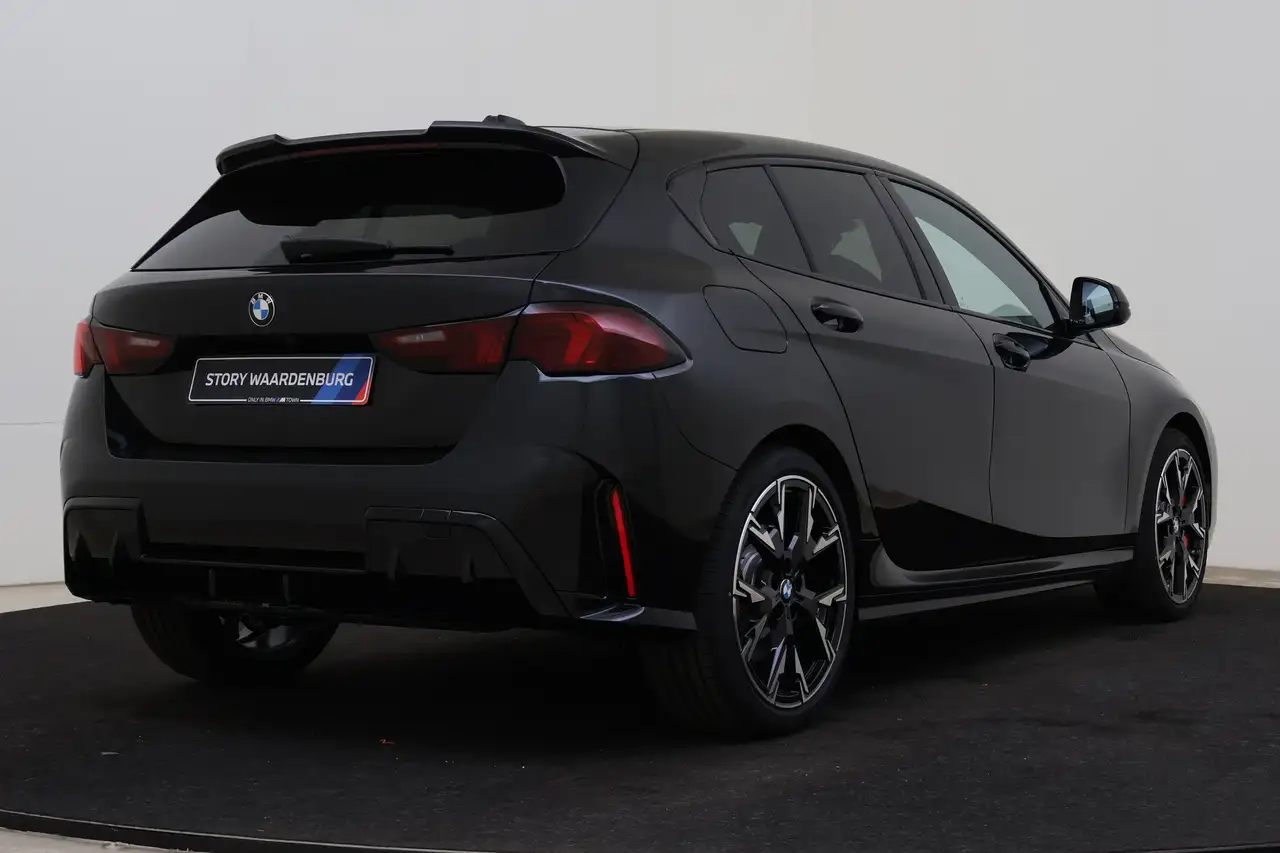 BMW 1 Series 2026