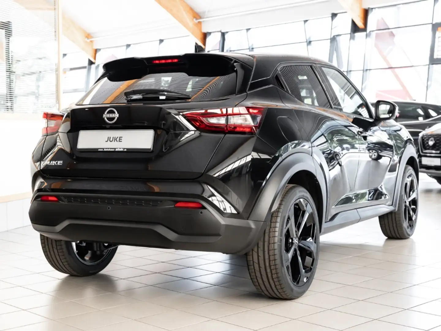 Nissan Juke Tekna Navi Leder 19'' Leichtmetallfelgen Zwart - 2