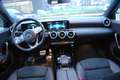 Mercedes-Benz A 180 d AMG Line / Full LED / Camera / Carplay /Garantie Gümüş rengi - thumbnail 8