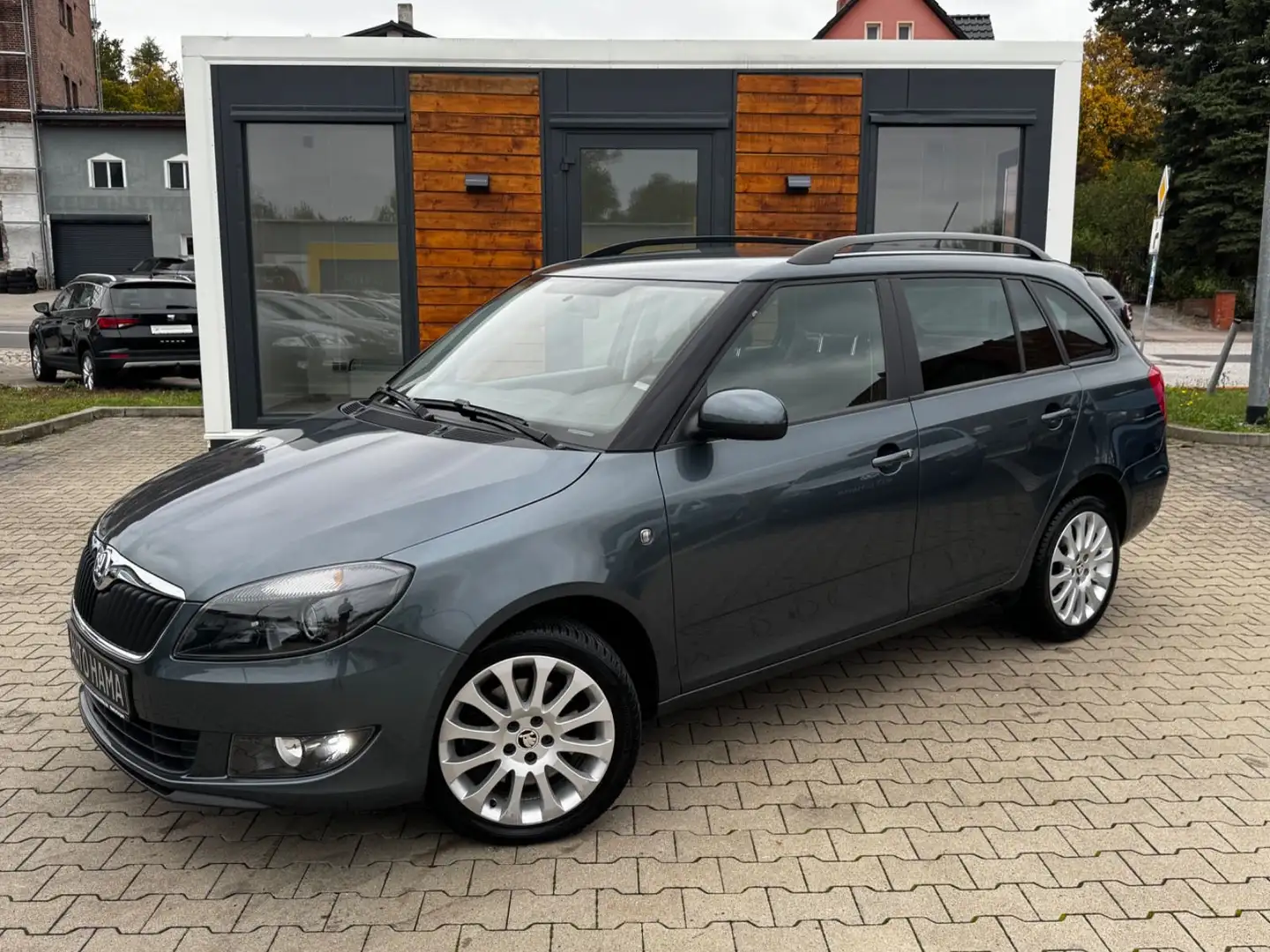 Skoda Fabia Combi 1.2 TSI Ambition 105 PS *XEN*SHZ*54T Grau - 1