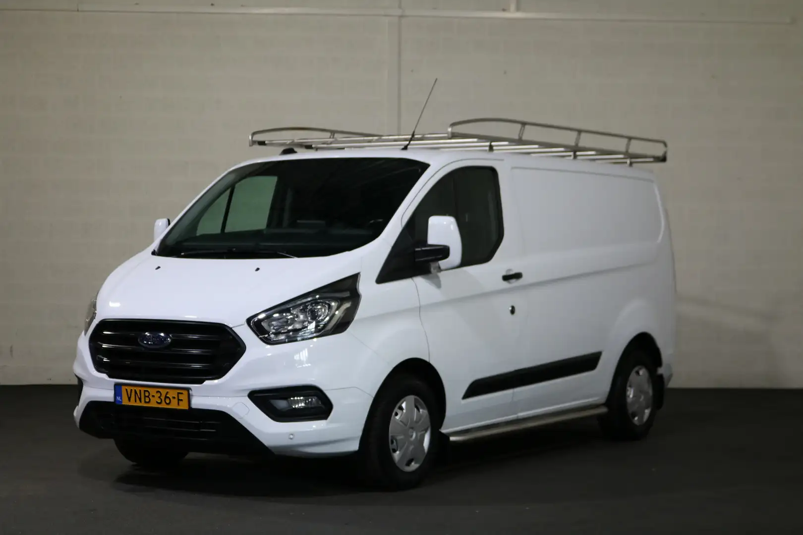 Ford Transit Custom 2.0 TDci L1 H1 Airco Navigatie Inrichting Imperiaa Wit - 1