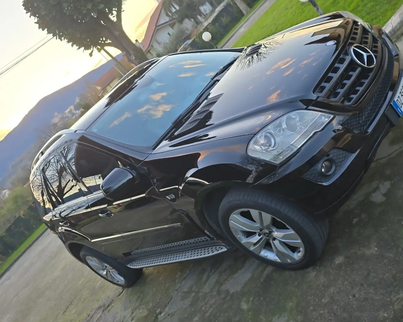 Mercedes-Benz ML 350 Classe M - W164 (320) cdi Sport auto FL Noir - 1