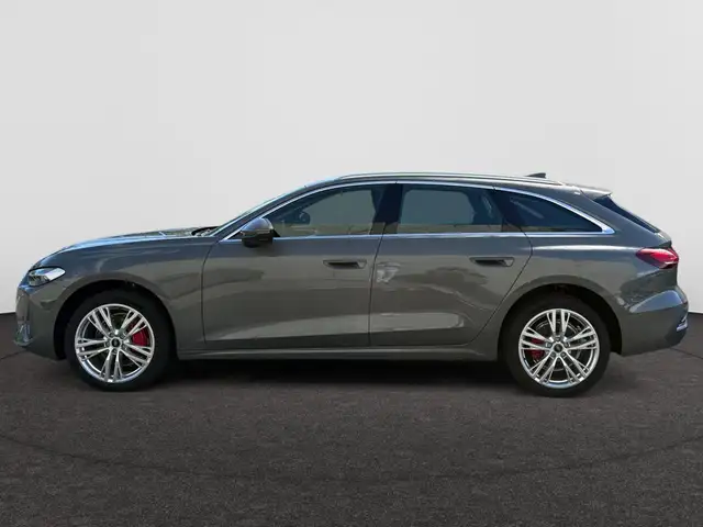 Audi A5 view 2