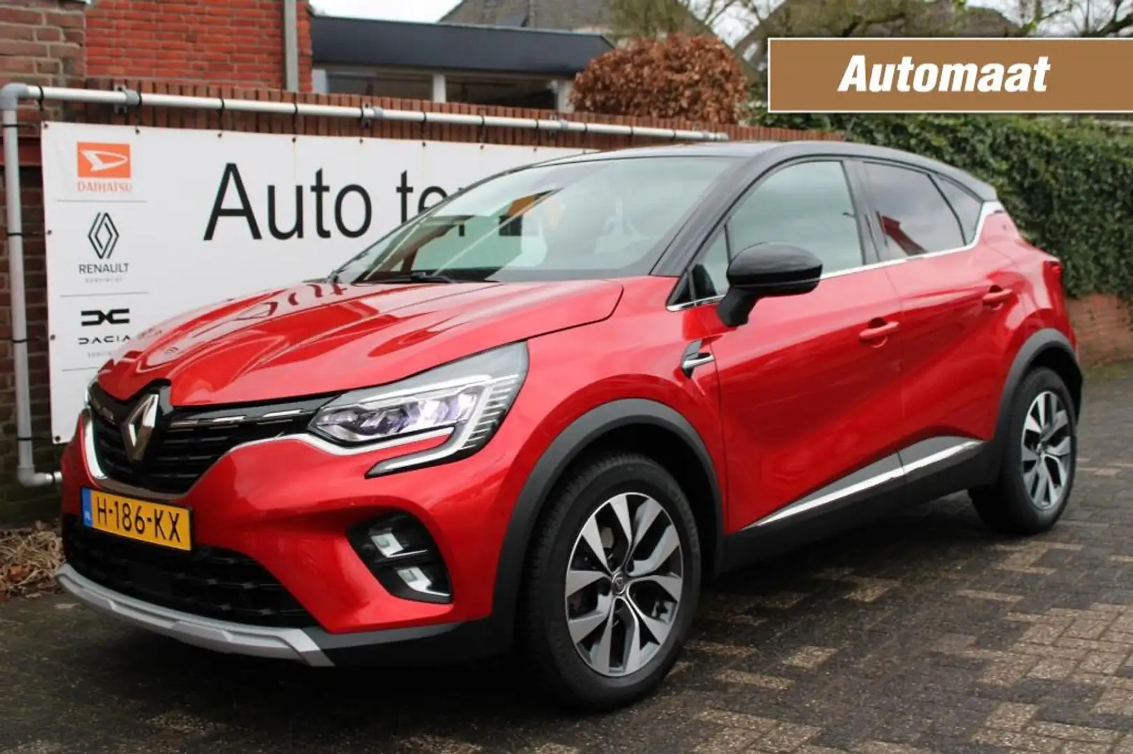 Renault Captur TCe 130 pk Intens AUTOMAAT Rot - 1