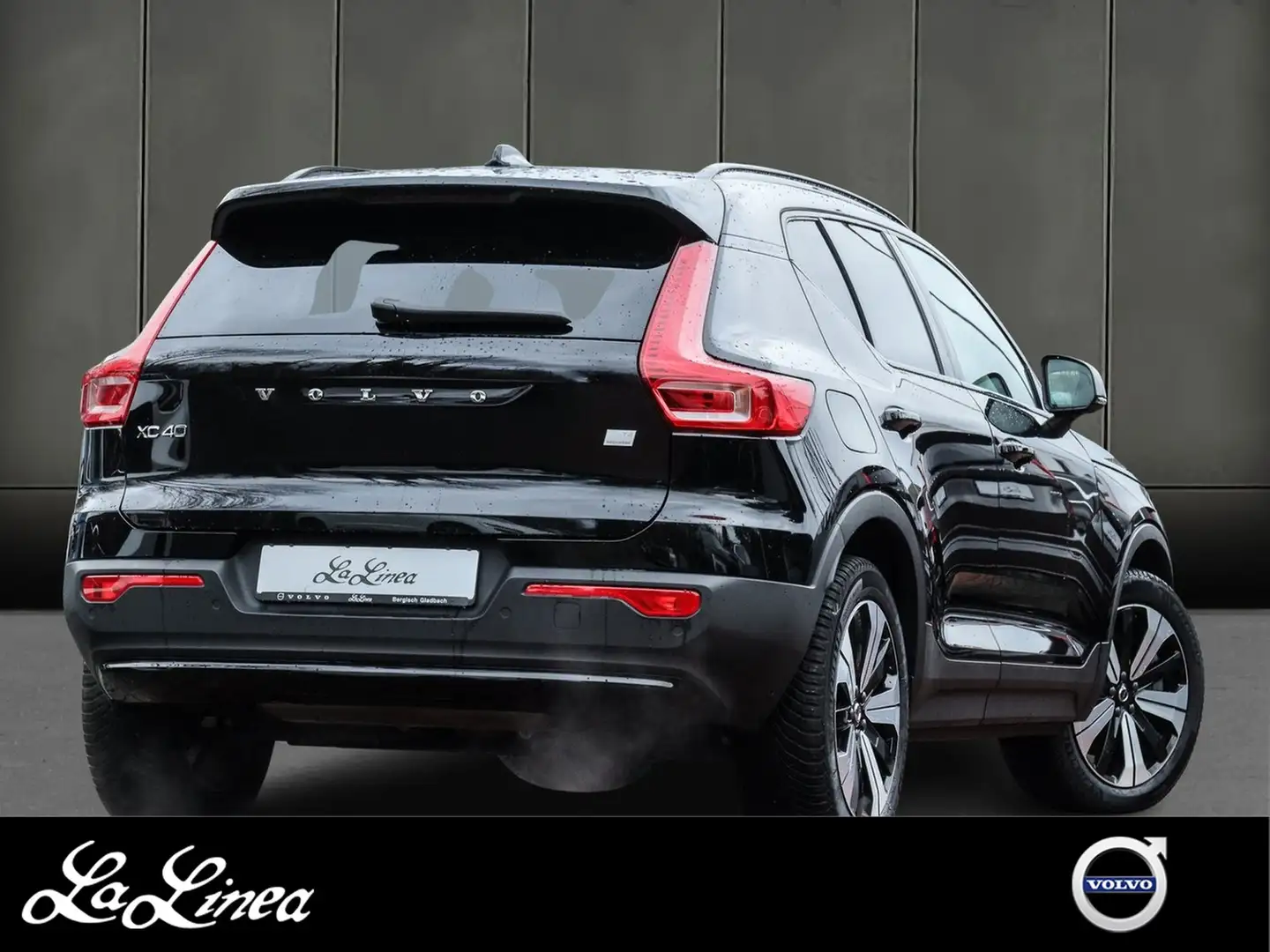 Volvo XC40 T4 Ultimate Dark Recharge Plug-In Hybrid 2WD Schwarz - 2
