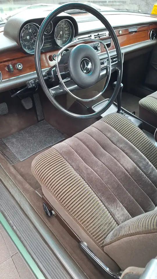 Mercedes-Benz 280 SE, foto 10