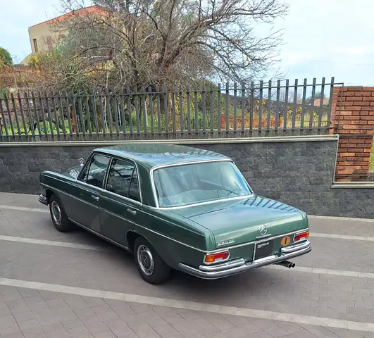 Mercedes-Benz 280 280 SE