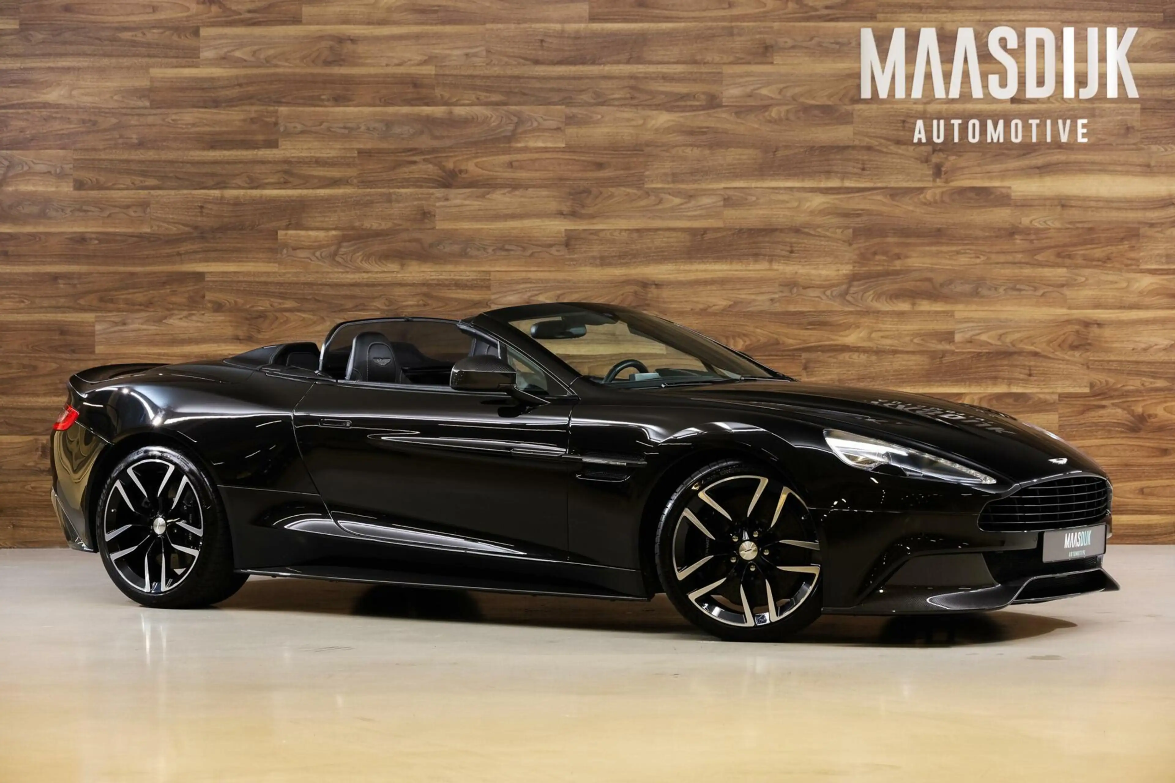 Aston Martin Vanquish Volante 6.0 V12 2+2|Full Carbon|Ceramic| — photo 5