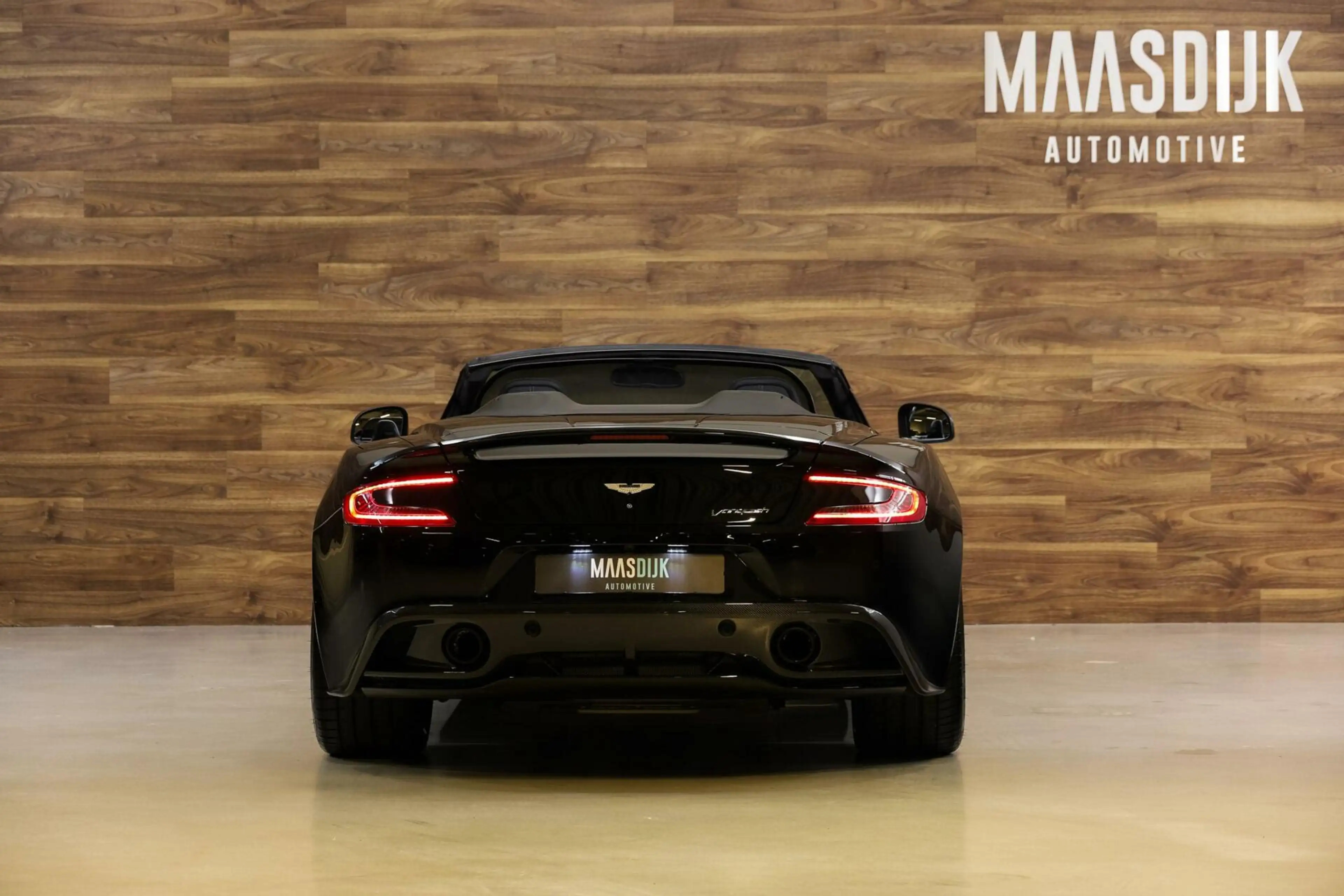 Aston Martin Vanquish Volante 6.0 V12 2+2|Full Carbon|Ceramic| — photo 12