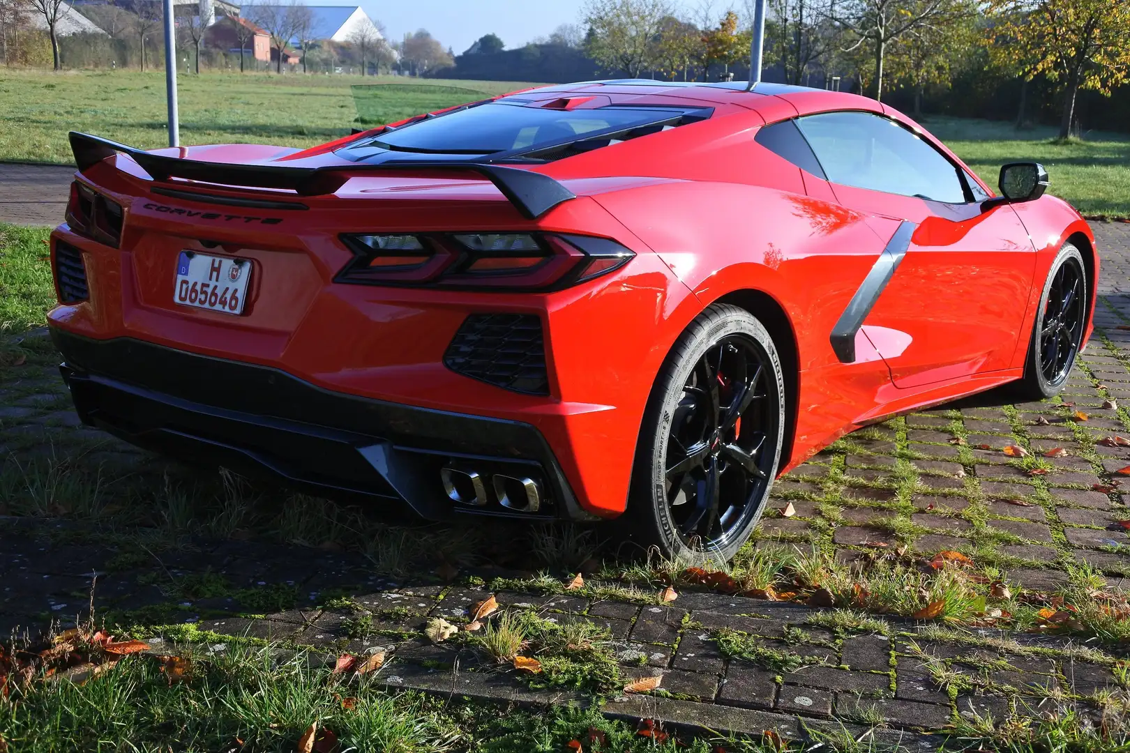 Corvette Stingray C8 Targa 3LT Z51 Carbondach Frontlift Rot - 2