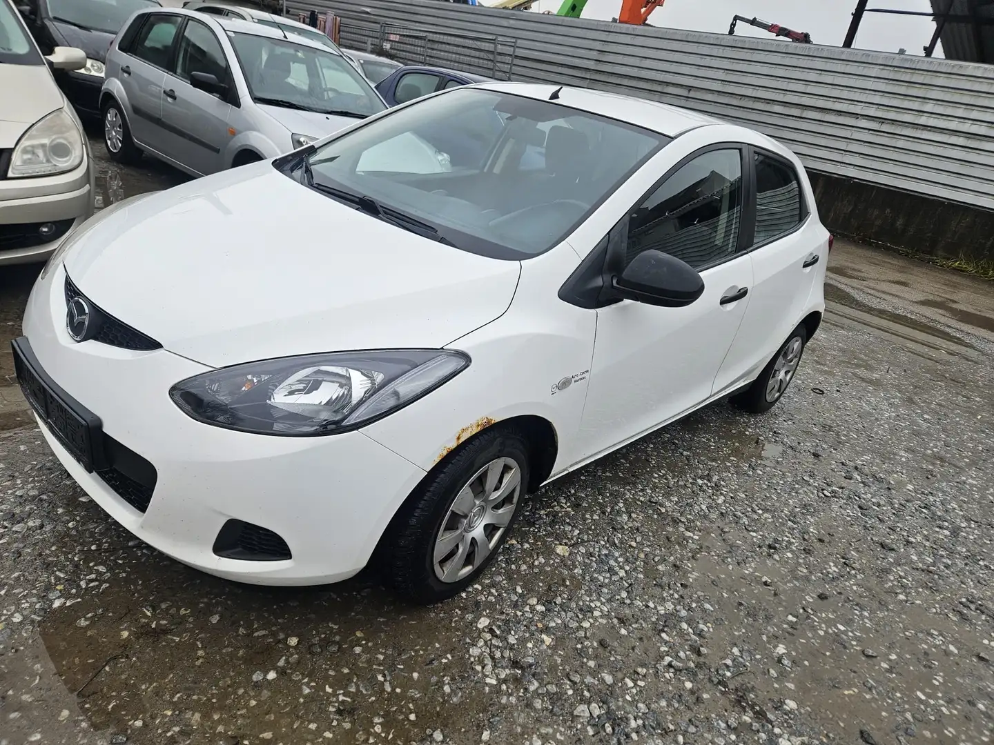 Mazda 2 Mazda 2 1,3i Jubiläumsedition Klim Euro 4 - 1