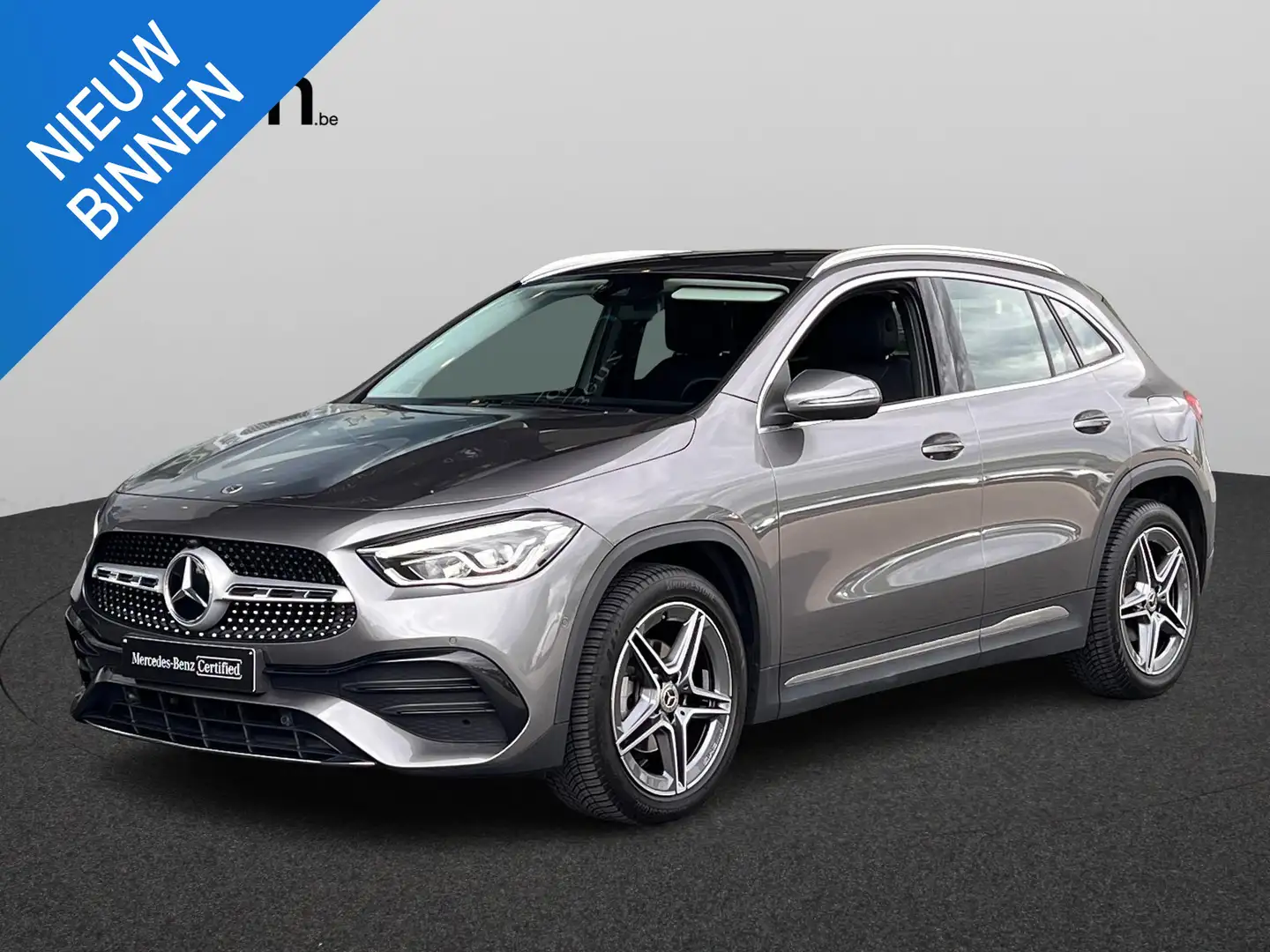 Mercedes-Benz GLA 180 AMG Line Grijs - 1