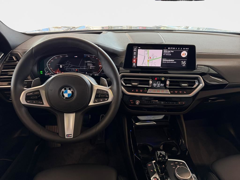 BMW X4 M Sport — photo 13