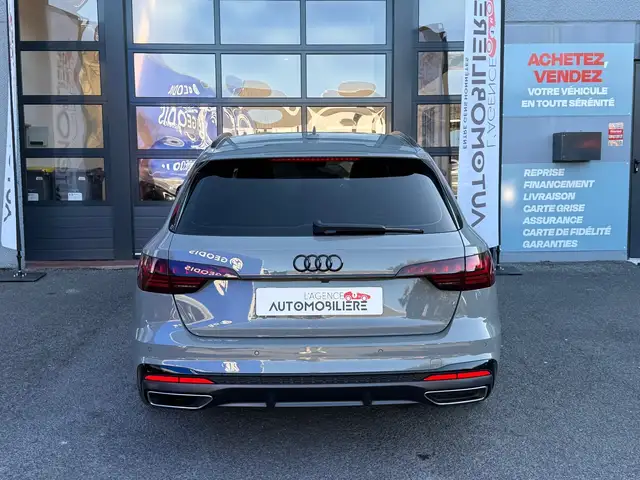 Audi A4 view 6