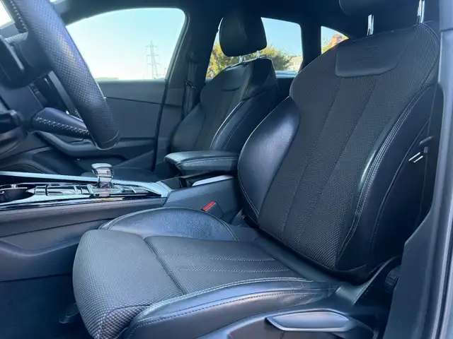 Audi A4 view 9